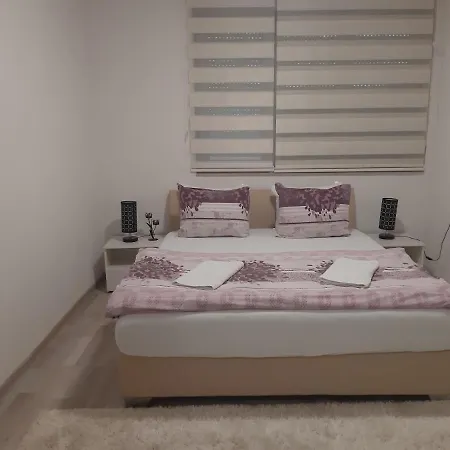 Amela Apartment *